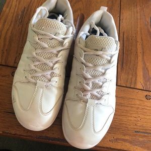 varsity cheer shoes.